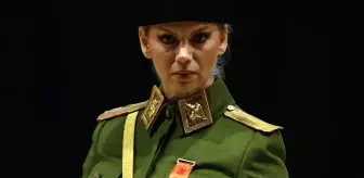 Ankara'da Atatürk Kıyafetleri Defilesi Düzenlendi