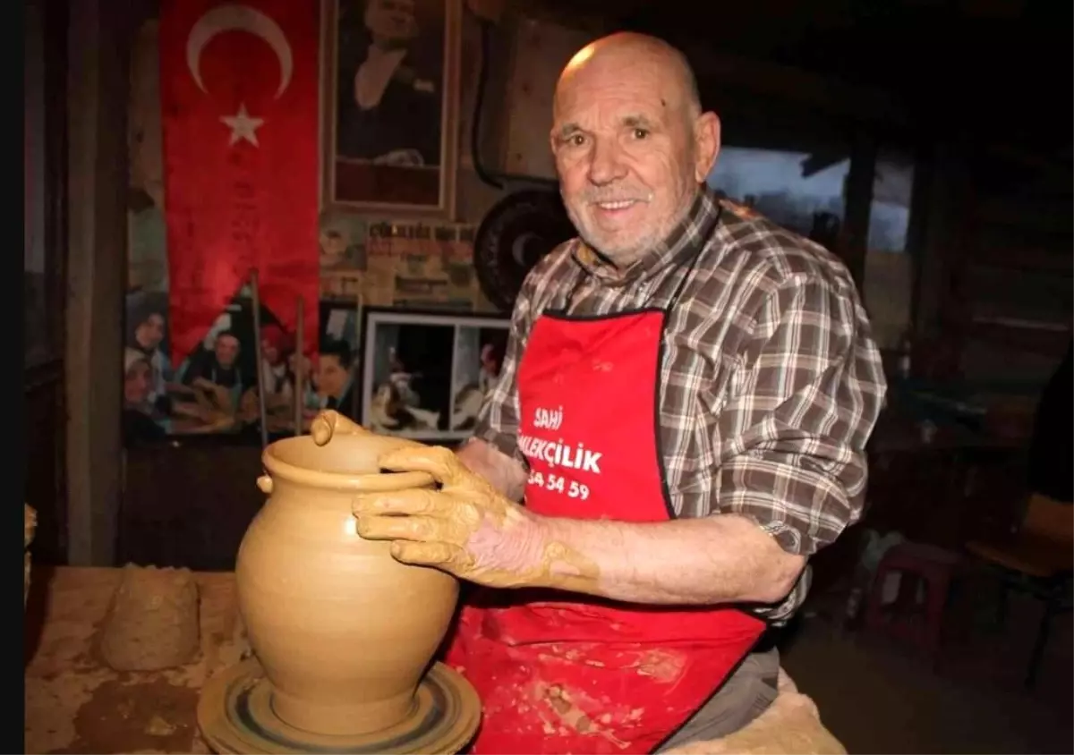 Cumhurbaşkanı Recep Tayyip Erdoğan tarafından 'Yaşayan İnsan Hazineleri' ödülü verilen Salim Yaşar vefat etti