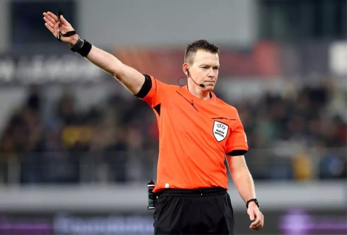 Fenerbahçe'nin UEFA Avrupa Ligi Maçında Hakem Belirlendi