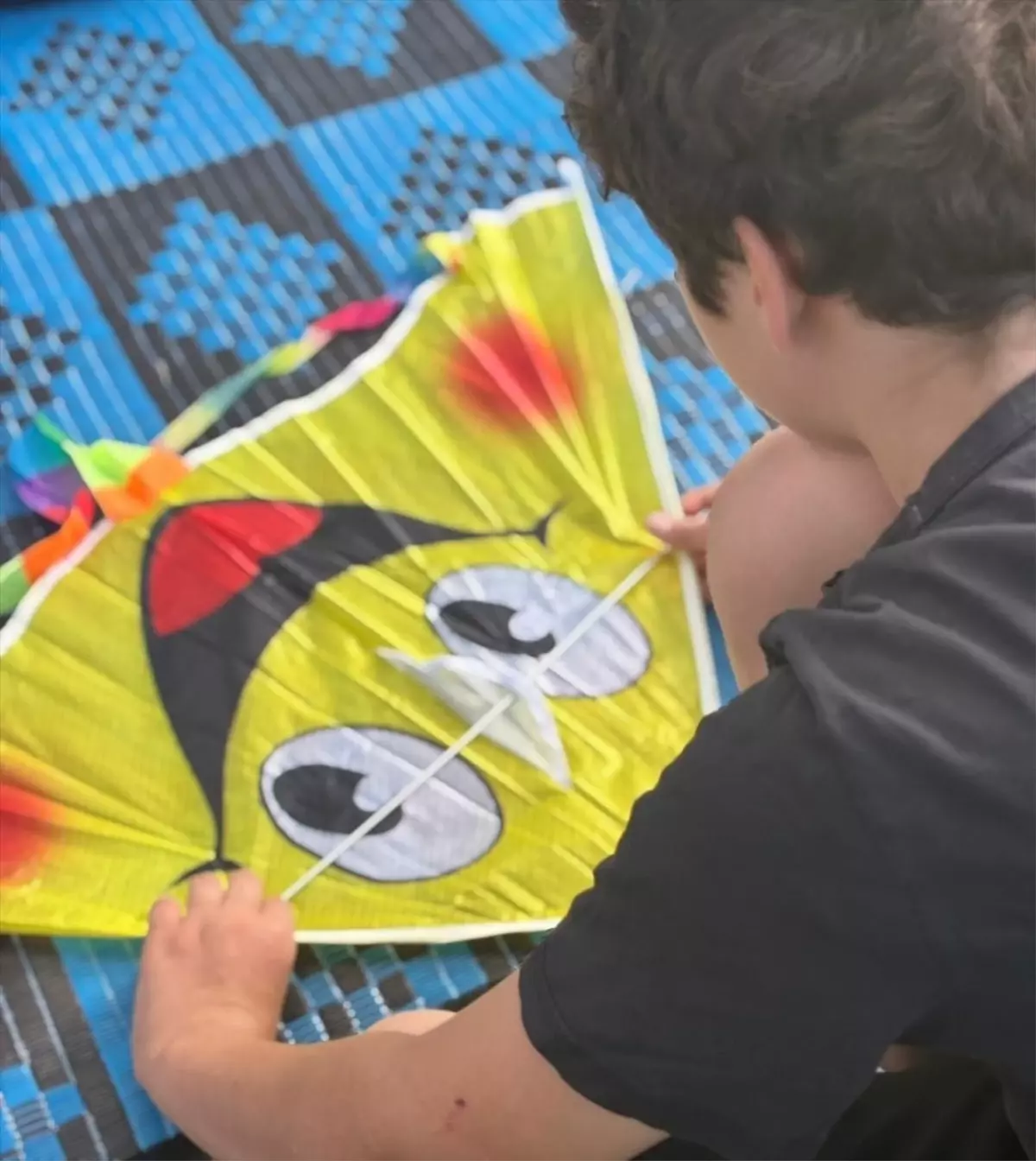 Antalya'da Uçurtma Şenliği ile Yetim Çocuklara Moral