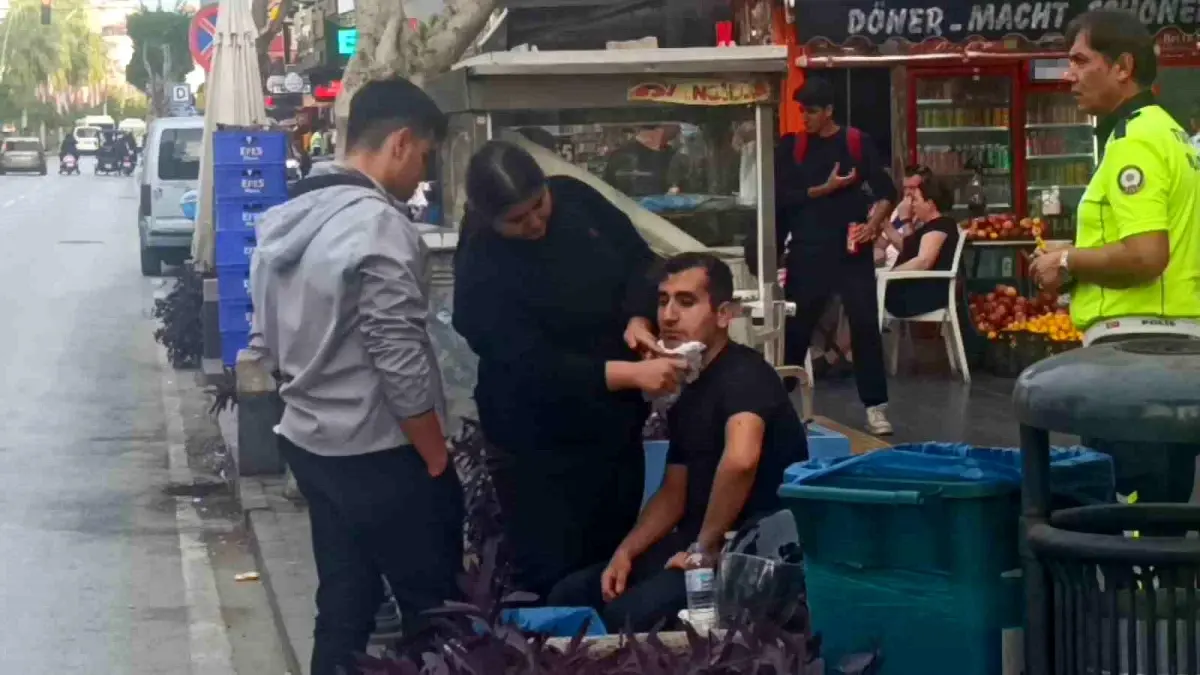 Manavgat'ta Motosiklet Kazası: Sürücü Yaralandı