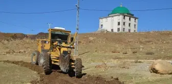 Muş'ta Kış Hazırlıkları İçin Yol Bakım ve Onarım Çalışmaları Başlatıldı