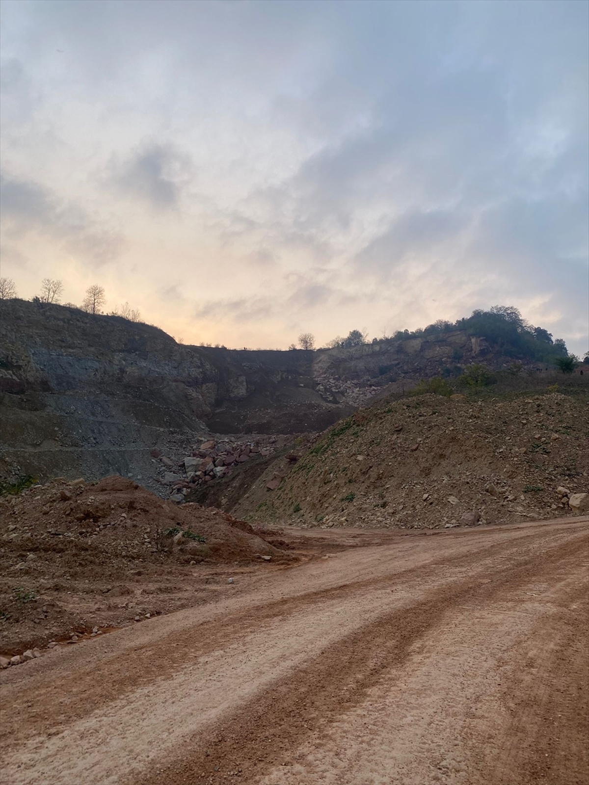 Fatsa'da Taş Ocağında Göçük: 2 İşçi Kayboldu
