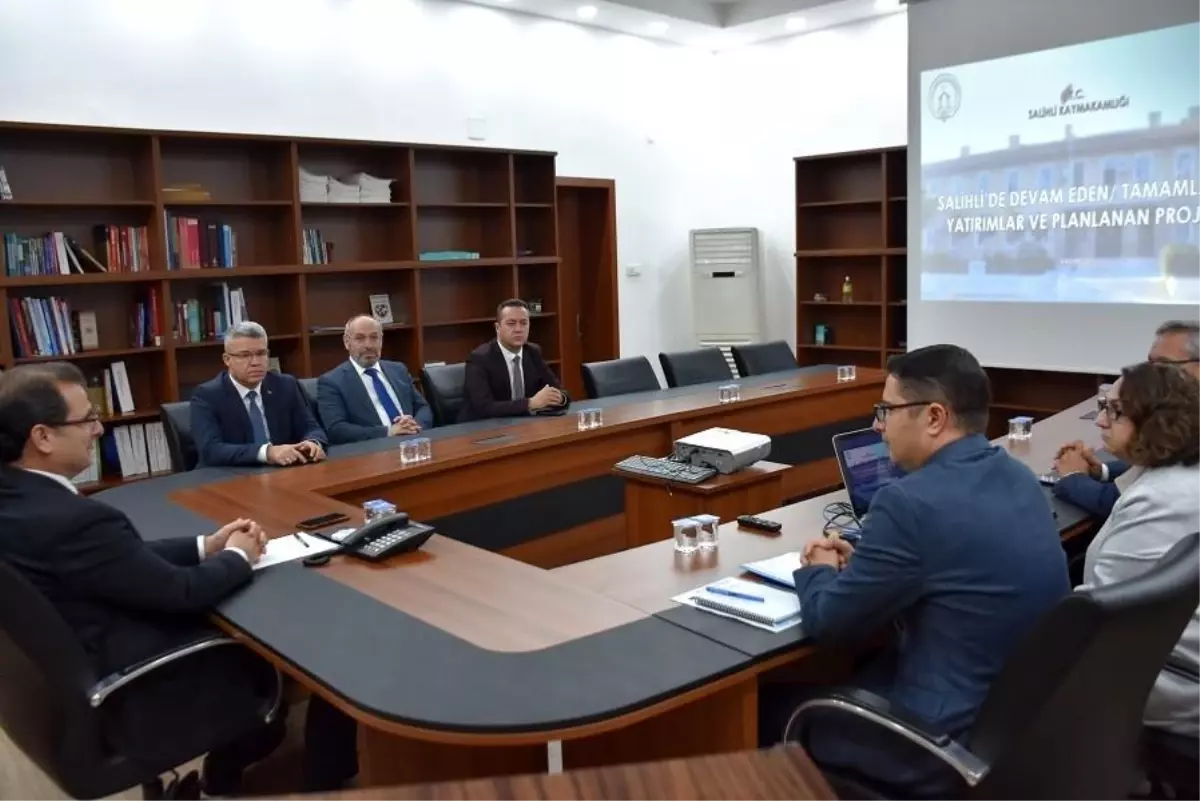 Salihli'de Kamu Yatırımları Değerlendirildi