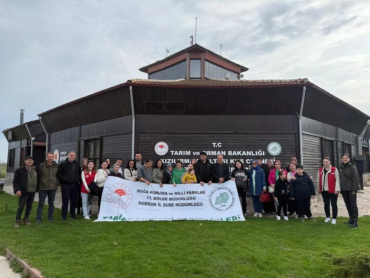 Bafra'da Otizmli Çocuklar ve Ailelerine Kuş Cenneti Gezisi