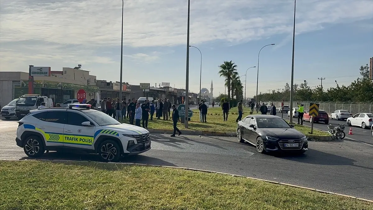 Şanlıurfa'da Motosiklet Kazasında İki Kişi Öldü, Otomobil Sürücüsü Tutuklandı