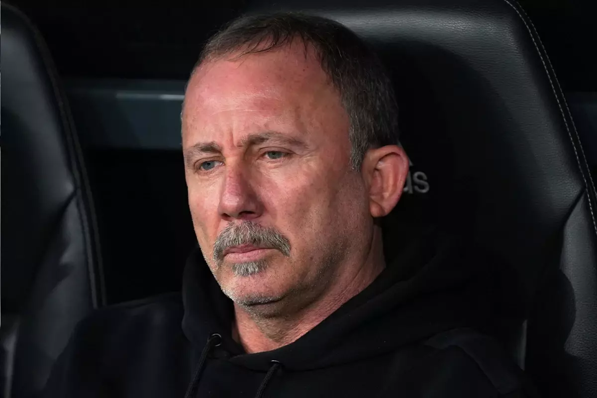 Sergen Yalçın ilk dönemini mumla arıyor