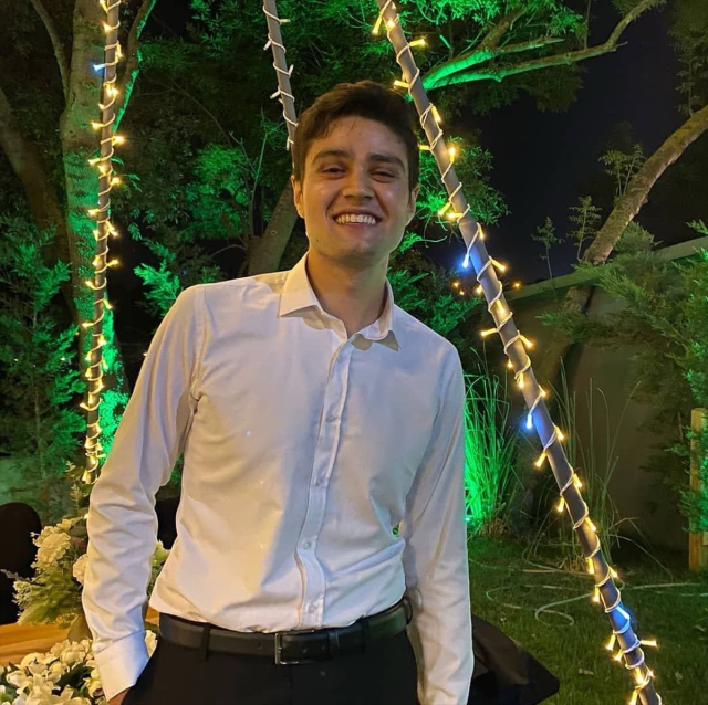 Vücuduyla ilgili öğrendiği gerçek, uğruna 66 kilo verdiği hayalini çaldı 7 vucuduyla ilgili ogrendigi gercek ugruna 66 kilo 19216851 4334 m