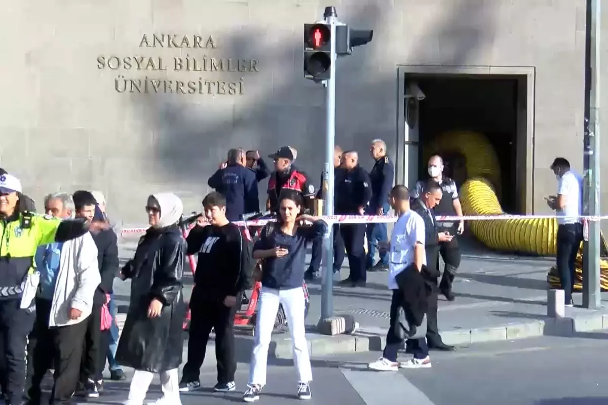 Ankara'da üniversitede yangın önleme sisteminde sızıntı