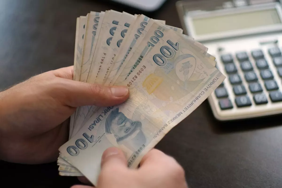 'Asgari ücret ne kadar olmalı?' anketi! Yüzde 25'lik kesim aynı rakamı telaffuz etti