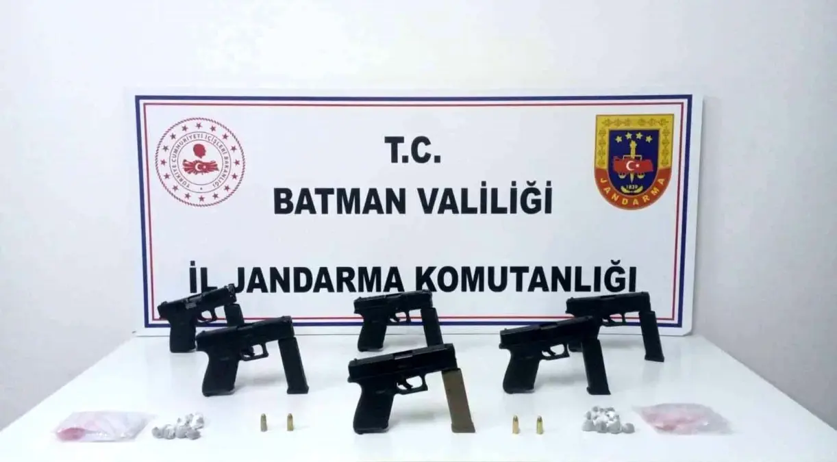 Batman'da Kaçak Silah Ticareti Operasyonu: 6 Gözaltı, Tutuklama