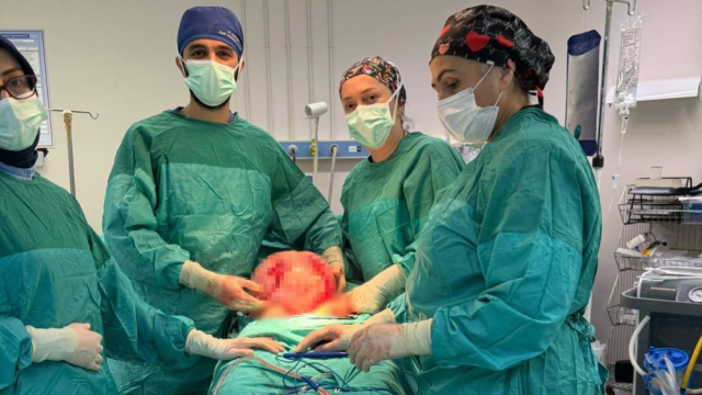 2 ayda 9 aylik hamile gibi buyudu doktorlar 19224787 5894 m