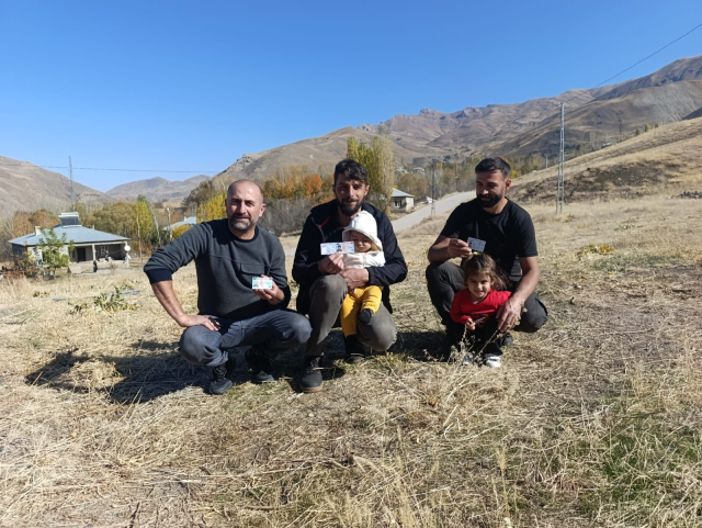 Bu köyde imam hariç herkesin soyadı aynı 5 bu koyde imam haric herkesin soyadi ayni 19225282 6993 m