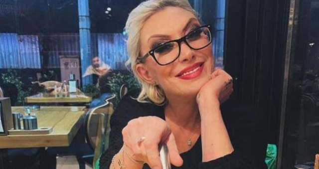 Çiğdem Turan kimdir? Güllü'nün en yakın arkadaşı Çiğdem Turan kaç yaşında, nereli, ne iş yapıyor? Çiğdem Turan kimdir? Güllü'nün en yakın arkadaşı Çiğdem Turan kaç yaşında, nereli, ne iş yapıyor?