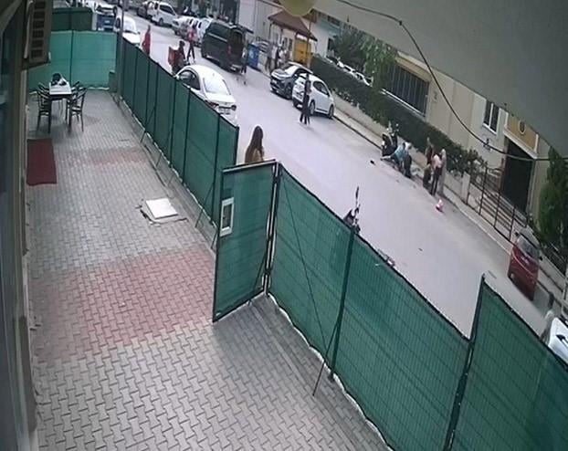 esini yere yatirip defalarca bicakladi 19225684 3866 m