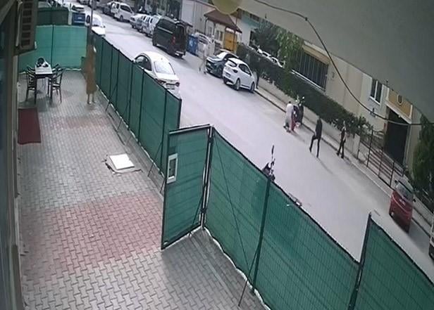 esini yere yatirip defalarca bicakladi 19225684 9362 m