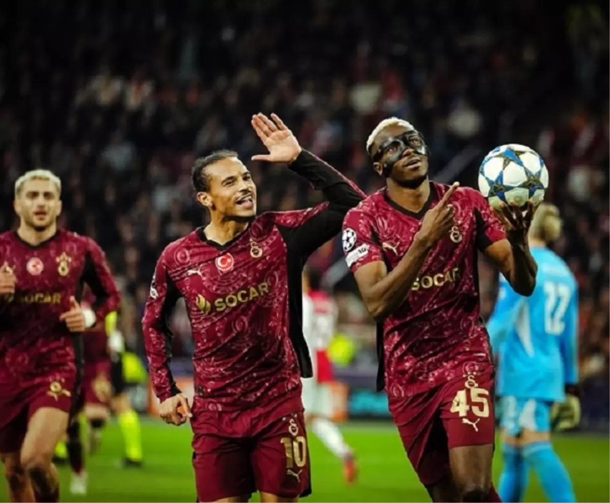 Galatasaray, Ajax'ı 3-0 Geçerek Şampiyonlar Ligi'nde Üst Üste 3. Galibiyetini Aldı