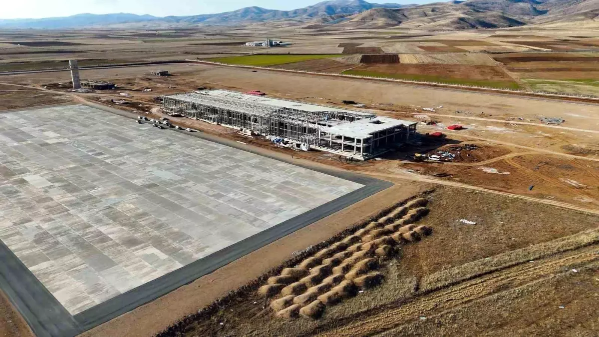 Gümüşhane'de Yeni Havalimanı İnşaatı Hızla Devam Ediyor