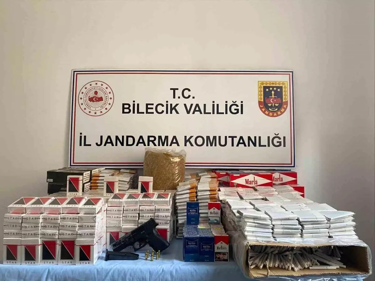 Bilecik'te Jandarma Operasyonu: Ruhsatsız Tabanca ve Kaçak Tütün Ele Geçirildi