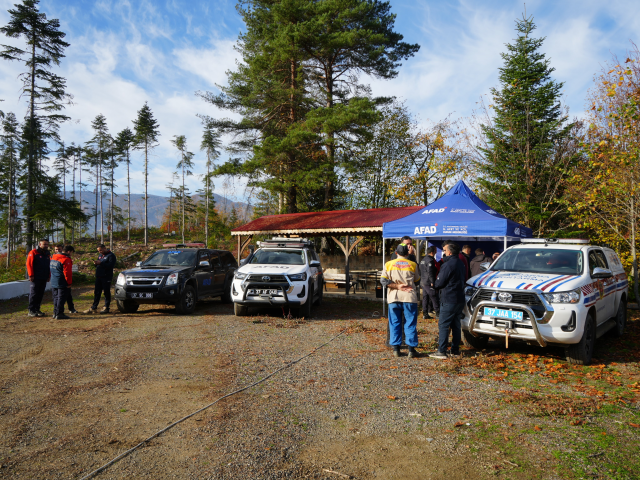 Kayıp anne ve oğlunu görenlerin sözleri kafaları iyice karıştırdı: Buraya kadar gelemezler, yürümesi çok zor 5 kayip anne ve oglunu gorenlerin sozleri kafalari 19225963 4125 m