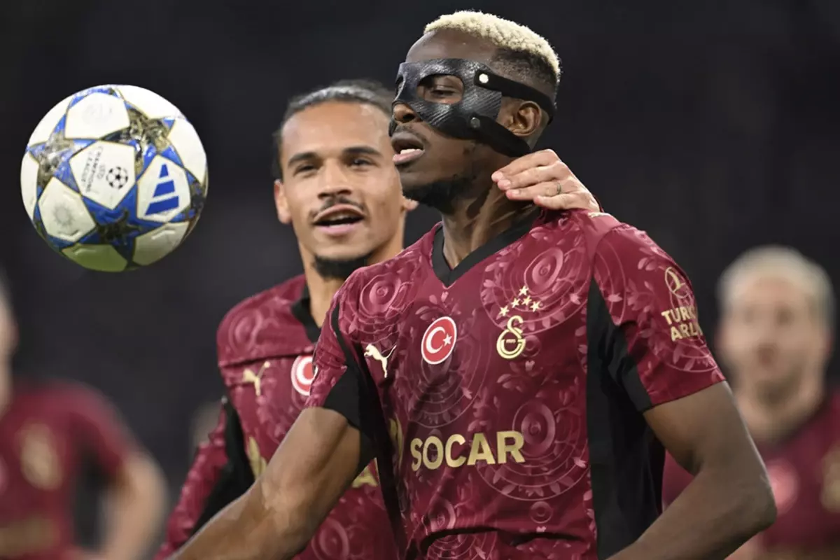 Osimhen'in tarihi maç sonrası koridorda yaşadıkları olay oldu