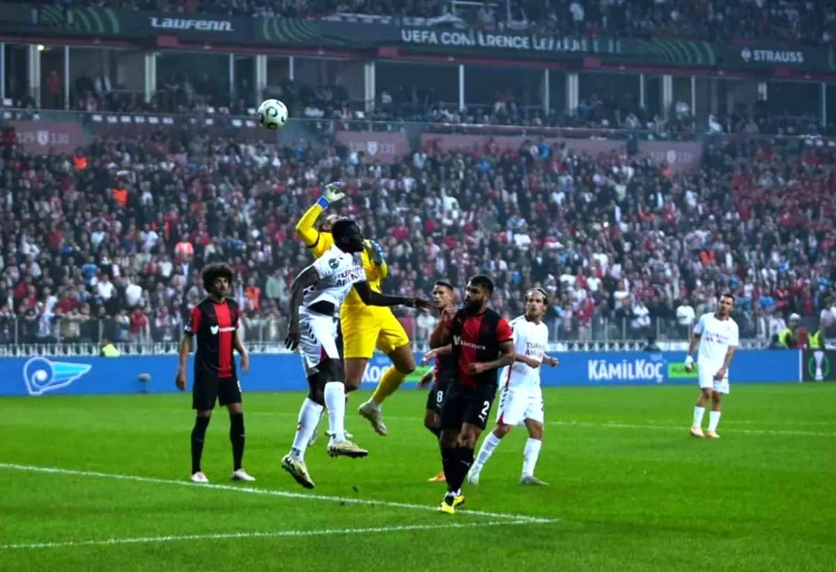 Samsunspor, UEFA Konferans Ligi'nde Hamrun ile Buluştu