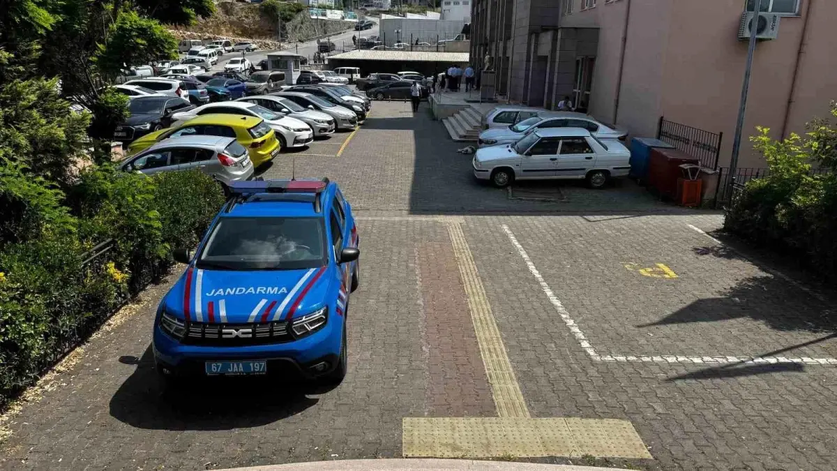 Zonguldak'ta 8 Yıl Hapis Cezası Olan Firari Hükümlü Yakalandı