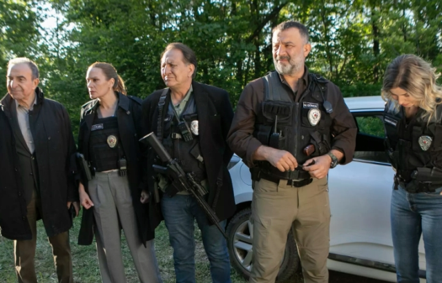 Arka Sokaklar CANLI izleme linki var mı?