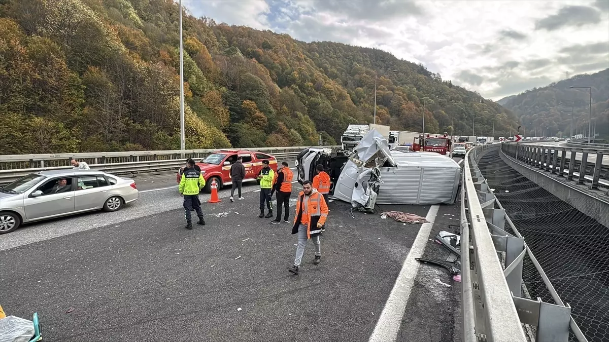Bolu Dağı Tüneli'nde Zincirleme Kaza: Yaralılar Var