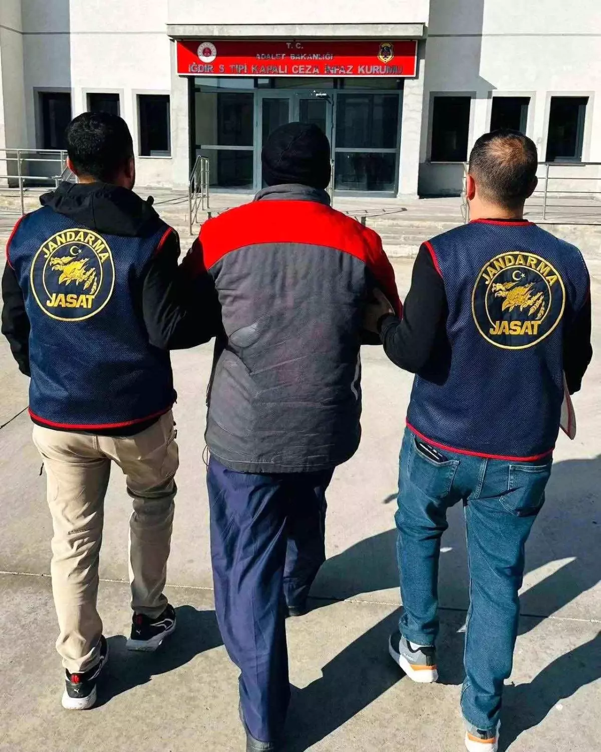 Iğdır'da Çocuğun Cinsel İstismarı Suçundan Aranan Şahıs Tutuklandı