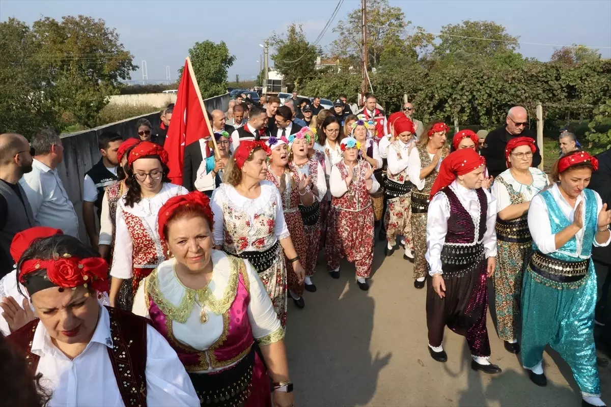 Yalova'da Coğrafi İşaretli Kivi Hasat Şenliği Düzenlendi