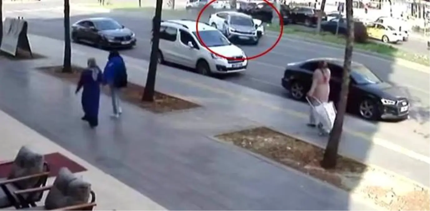 Diyarbakır'da Trafik Kazası: 2 Yaralı