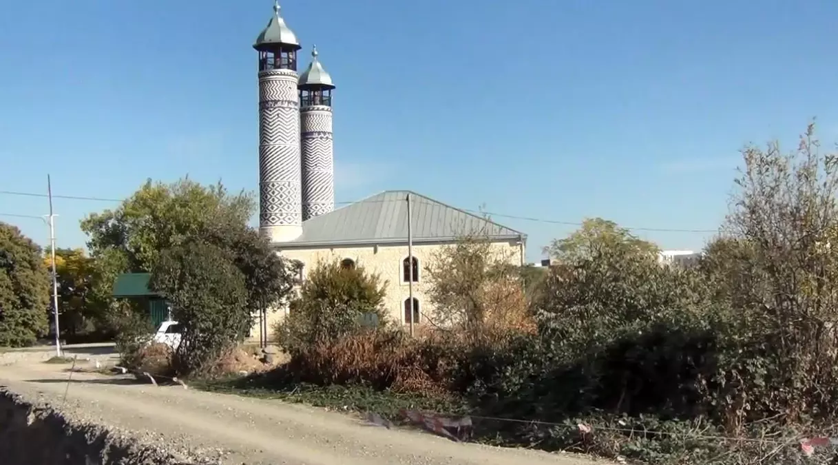 Ağdam Cuma Mescidi Yeniden İbadete Açıldı