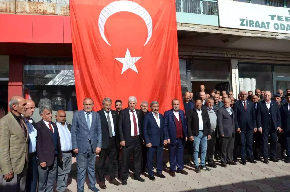 Şemsi Bayraktar: Şap Hastalığına Karşı Üreticilere Destek Sağlanmalı