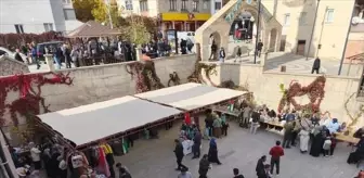 Hakkari'de 'Hayır Çarşısı' Etkinliği ile Gazze'ye Destek