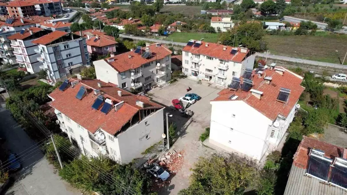 Balıkesir'deki Depremler, Öğretmenler Sitesi'nde Derin İzler Bıraktı