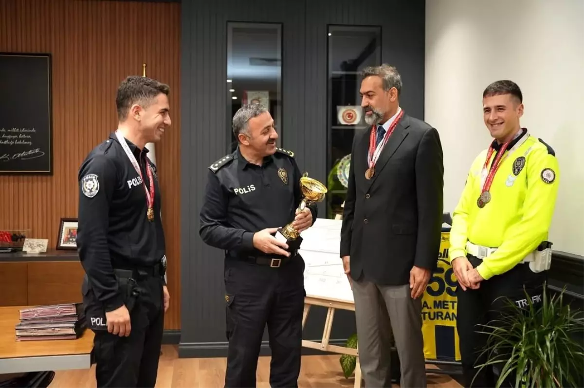 Tekirdağ Emniyet Müdürlüğü Basketbol Takımı Türkiye Finalleri'nde