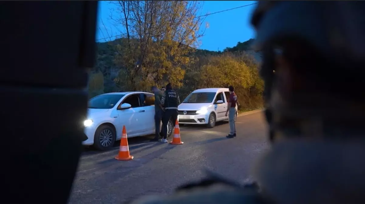 Tunceli Merkezli Uyuşturucu Operasyonu: 23 Kilo Esrar ve 38 Kök Kenevir Ele Geçirildi