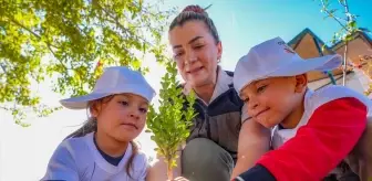 Diyarbakır'da Geleceğe Nefes Projesi ile kırsalda 'yeşil vatan' sevgisi aşılanıyor