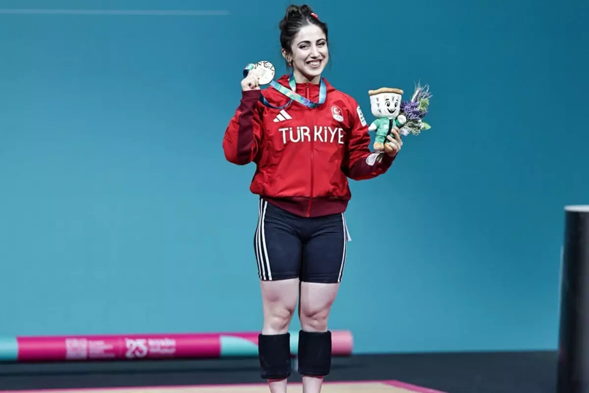 Gamze Altun'dan İslami Dayanışma Oyunları'nda 3 altın madalya