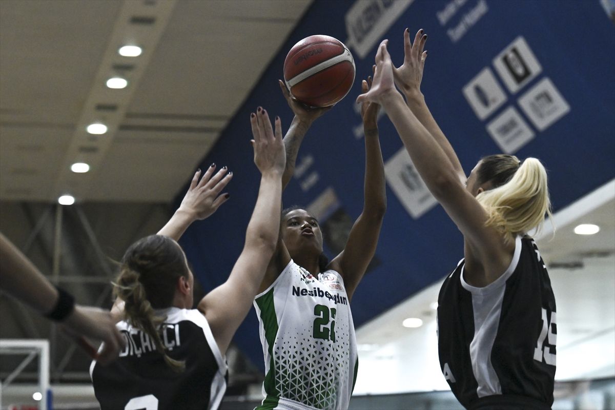 Nesibe Aydın, Beşiktaş BOA'yı 90-83 Yenerek Galibiyet Serisini Sürdürdü