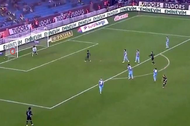 ianis hagi den trabzonspor a inanilmaz gol 19233606 9605 m