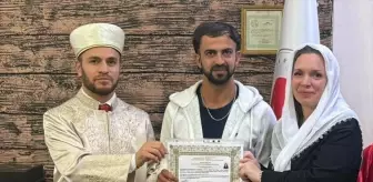 İsveçli Sara Madelen Engman İslamiyet'i Seçti