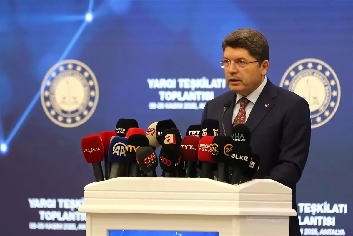 Dilovası'ndaki Kozmetik Fabrikasında Yangın: 6 Ölü, Adli Soruşturma Başlatıldı