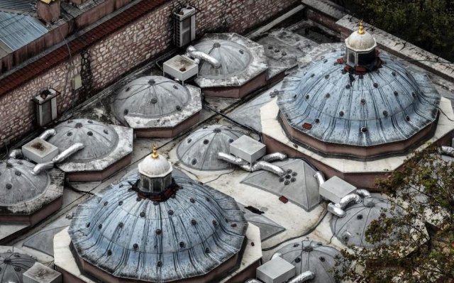 Mimar Sinan'ın kemiklerini sızlatacak görüntüler: Göbek taşında dansöz, hamam tasında yemek 5 mimar sinan in kemiklerini sizlatacak goruntuler 19231503 6445 m