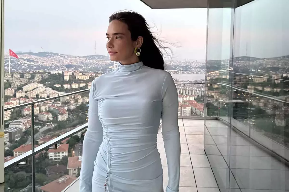 Müge Boz yasta: Aile büyüğüne duygusal veda