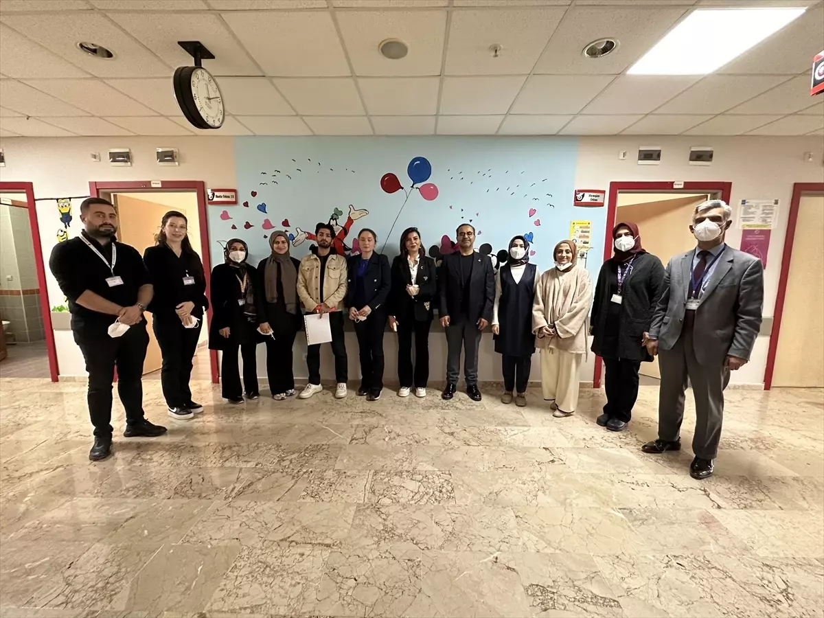 Lösemili Çocuklar Haftası'nda Van Olgunlaşma Enstitüsü'nden anlamlı etkinlik