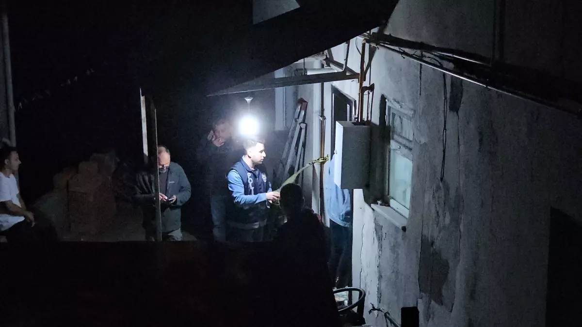 79 Yaşındaki Hanife Gedik Evinde Ölü Bulundu