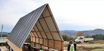 Alaçam Belediyesi Bungalov Üretim Tesisi ile Ekonomiye Katkı Sağlıyor