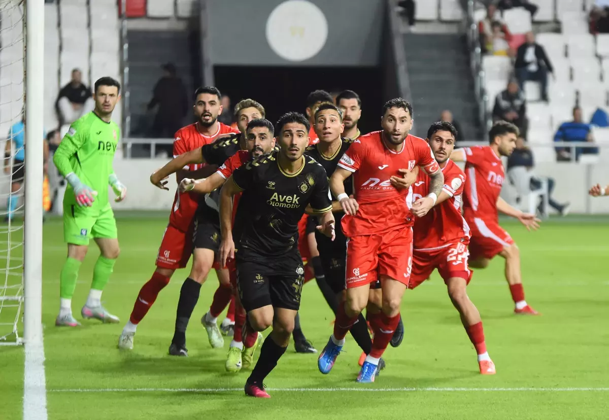 Altay, Balıkesirspor'a 1-0 Mağlup Oldu